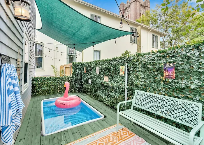 3Br Retro Arcade Home W Games & Pool!