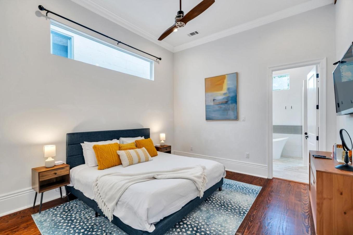 3br Retro Arcade W Games & Pool! * New Orleans