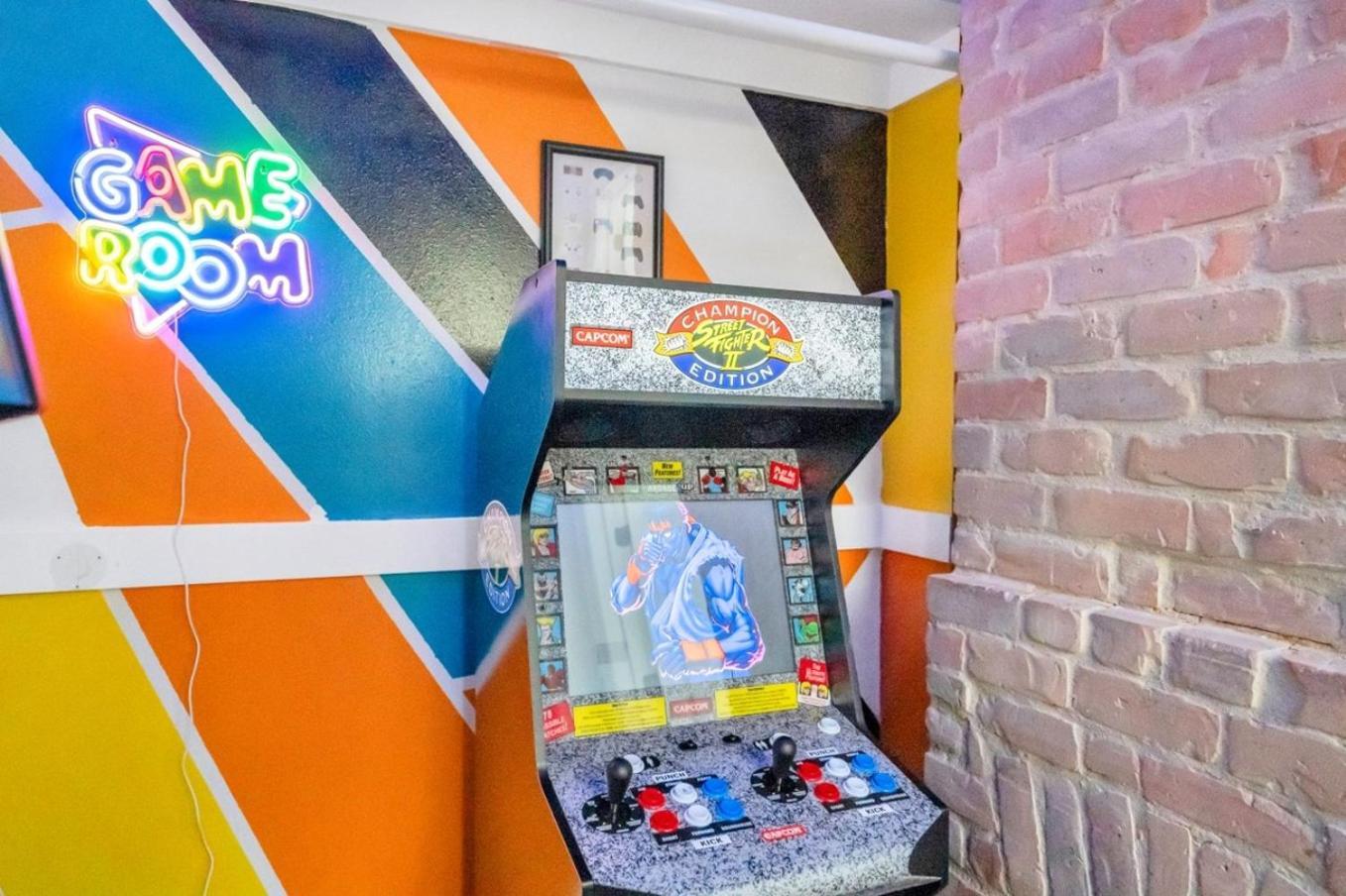 3br Retro Arcade W Games & Pool! * New Orleans